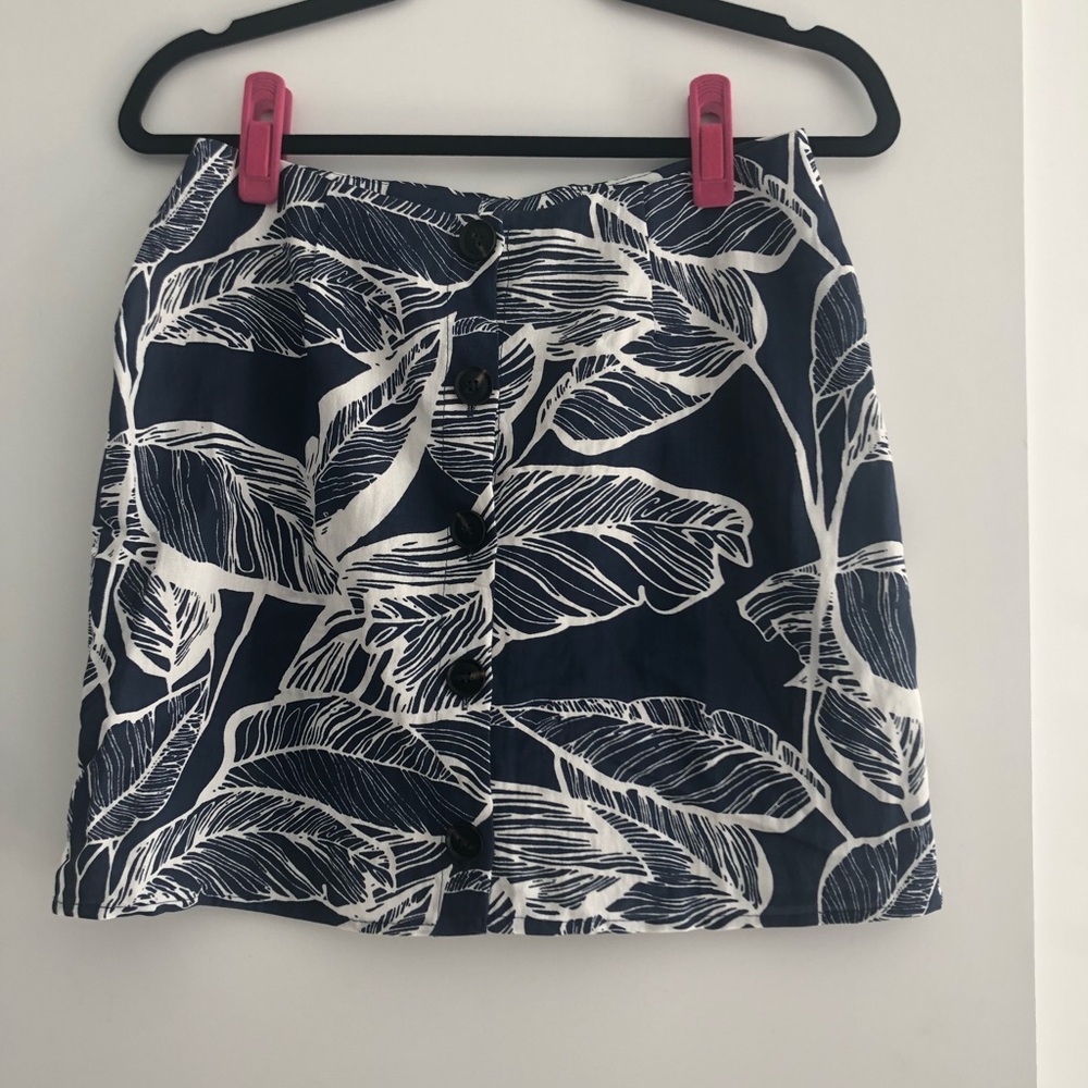 High-waisted Tropical print skirt